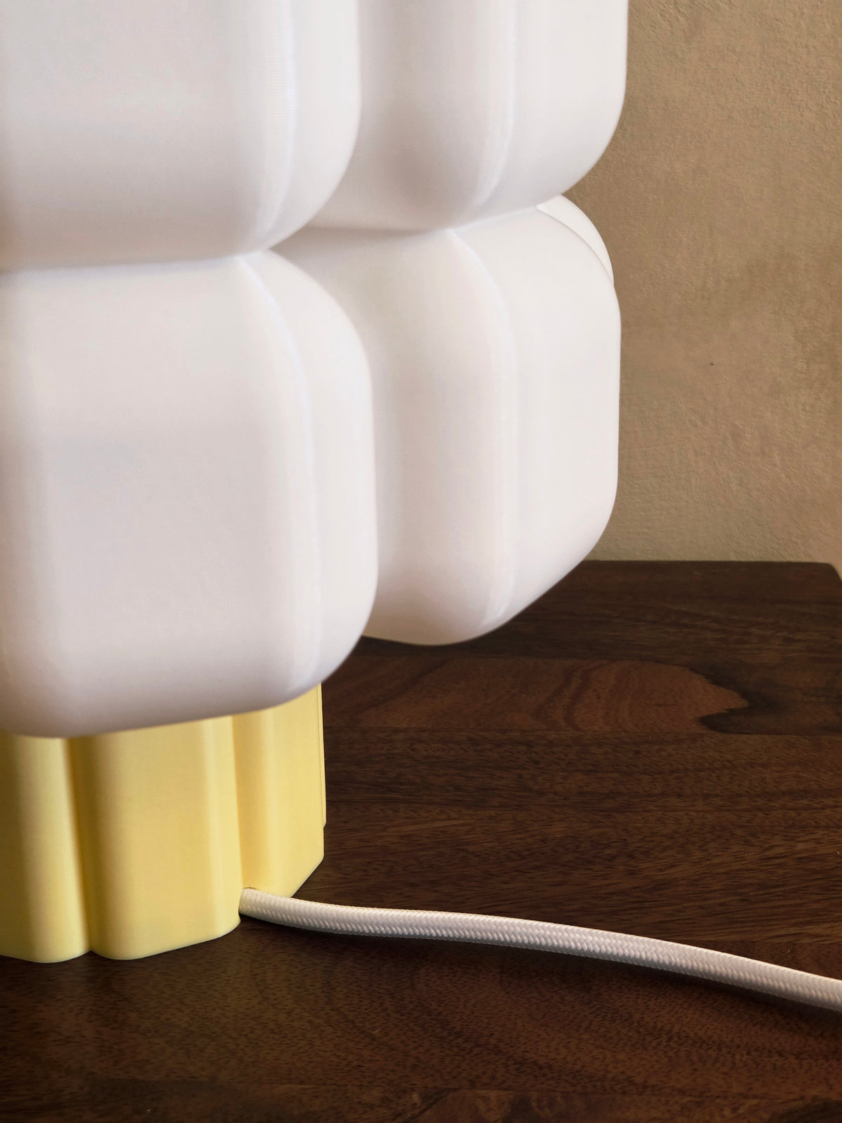 Mellow Table Lamp - Espresso feat. Mandarin Peel